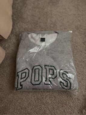 POPS sweatshirt NEW